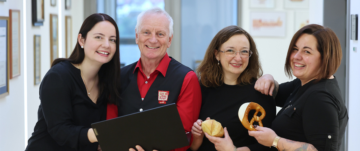 Verwaltung_Header_1200x503